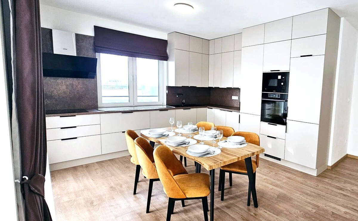 Na predaj krásny a štýlový 3-izbový penthouse v Nových Zámkoch — foto 2