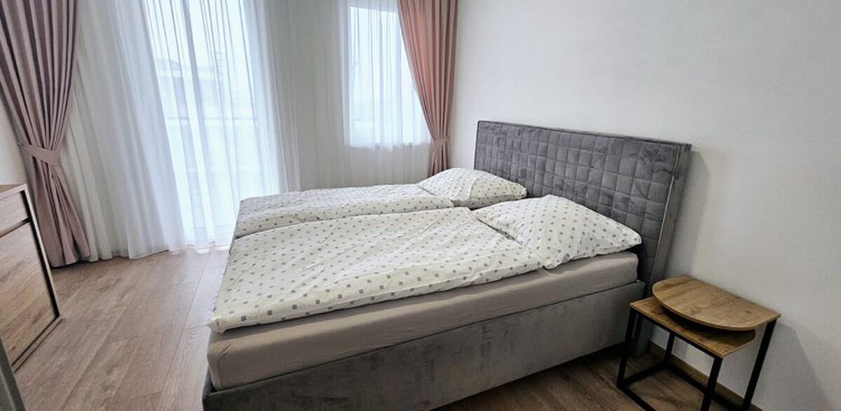 Na predaj krásny a štýlový 3-izbový penthouse v Nových Zámkoch — foto 4
