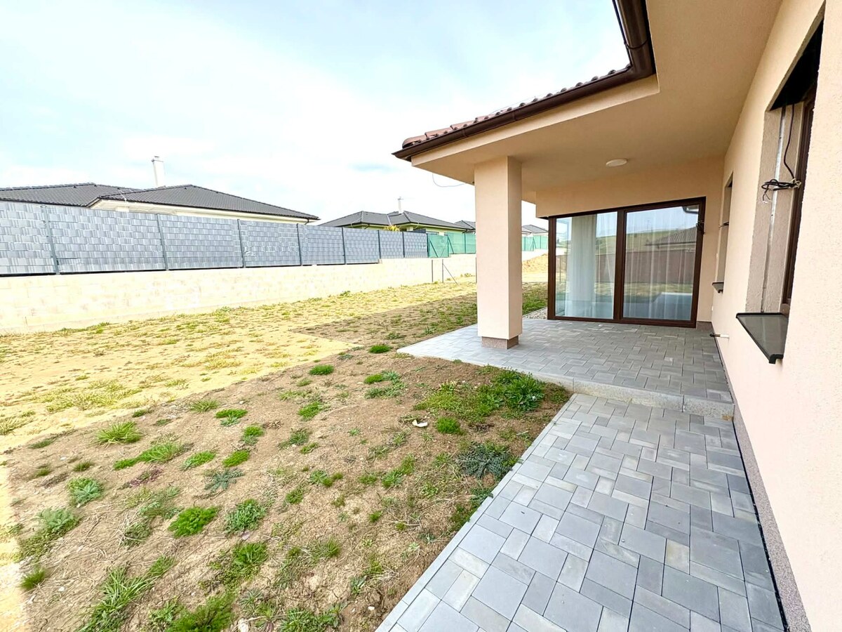Na predaj luxusná 4-izbová novostavba rodinného domu Lužianky — foto 2