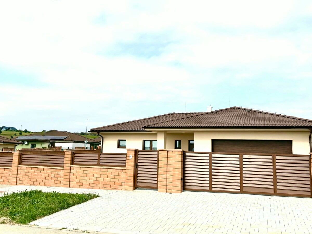 Na predaj luxusná 4-izbová novostavba rodinného domu Lužianky — foto 4