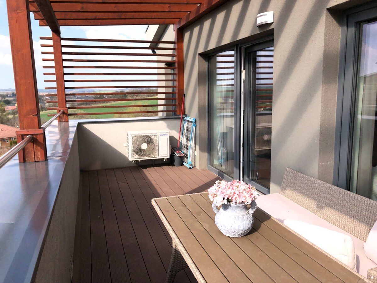 Na predaj štyri apartmány na jednom poschodí Podhájská — foto 3