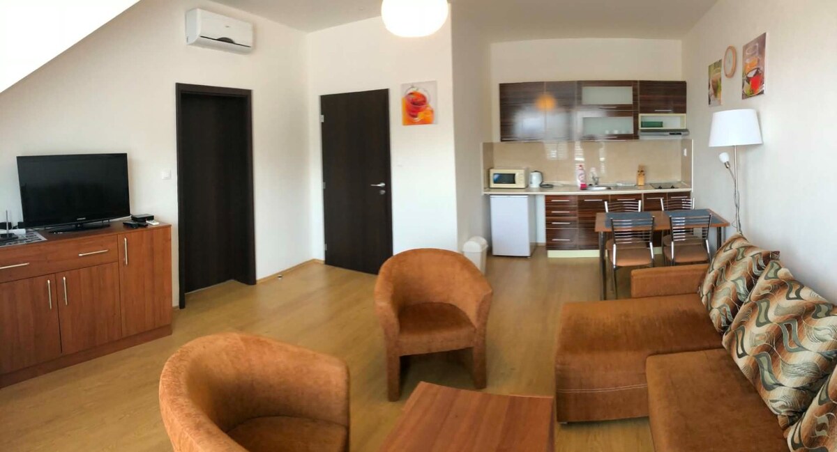 Na predaj veľký apartmán v Podhájskej — foto 5
