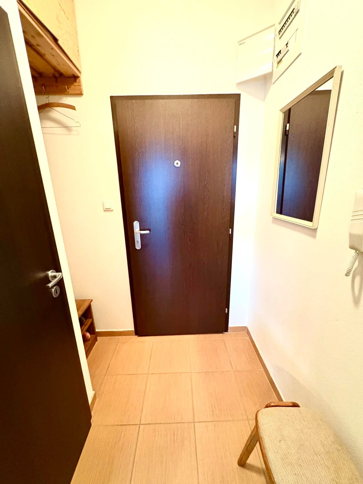 Na predaj zariadený apartmán s balkón PODHÁJSKA — foto 5