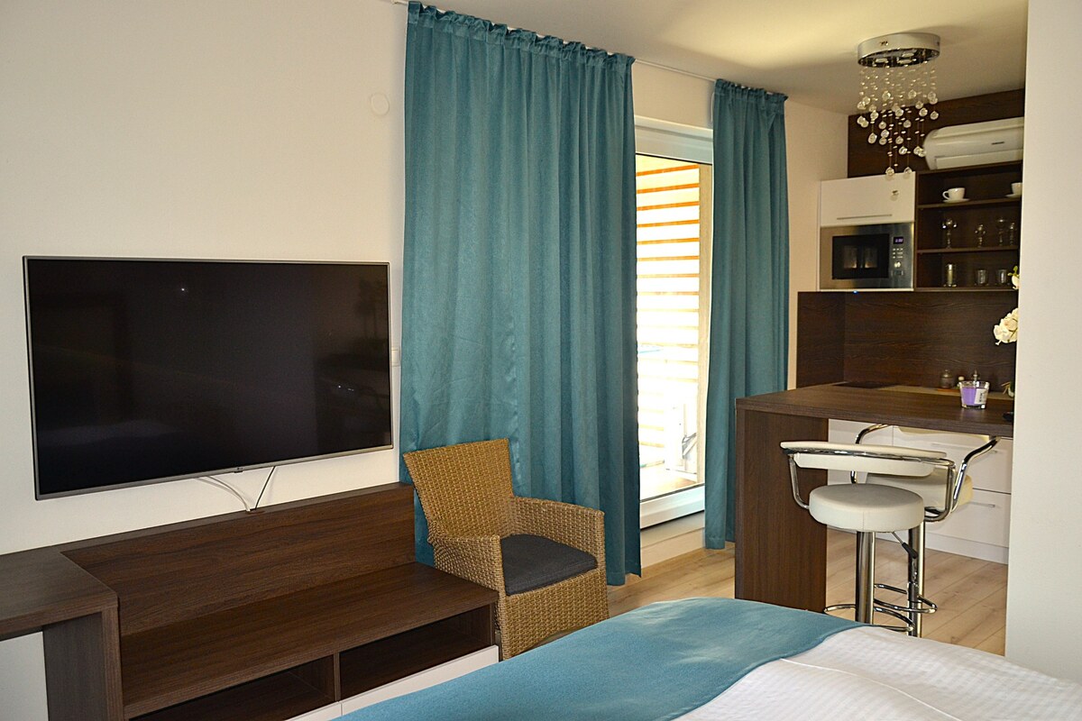 Na predaj apartmán s veľkou terasou Podhájská. — foto 4