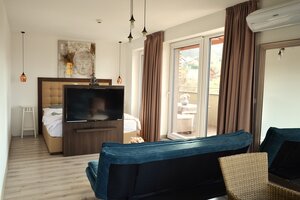 Na predaj veľký 49m2 apartmán Podhájská. — foto 2