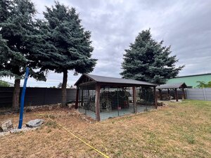 Výnimočná 9-izbová nehnuteľnosť s veľkým pozemkom – ideálna na podnika — foto 9