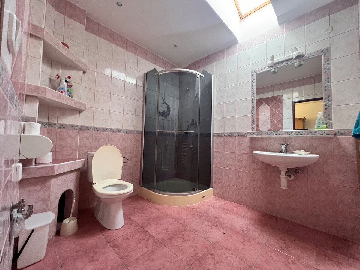 Na predaj polyfunkčný podnikateľský areál v Komjaticiach — foto 9