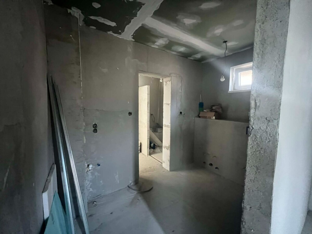 PREDAJ - 3-izbový rodinný dom po kompletnej interiérovej rekonštrukcii — foto 12