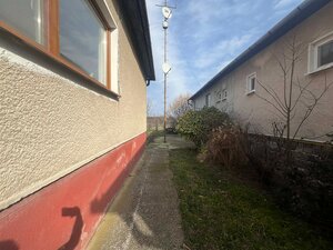 PREDAJ - 3-izbový rodinný dom po kompletnej interiérovej rekonštrukcii — foto 3