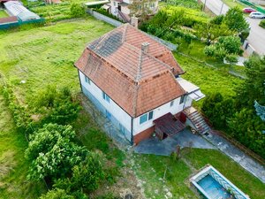 PREDAJ - Rodinný dom s priestranným pozemkom 2266 m² - Veľký Kýr — foto 1