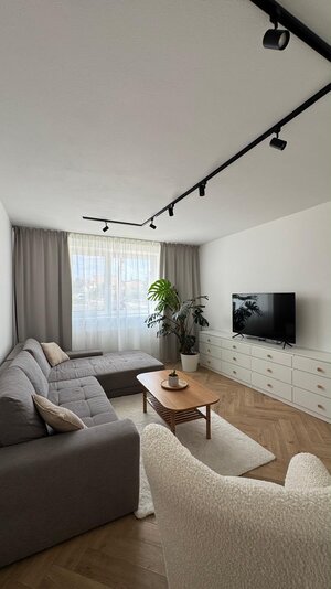 EXKLUZÍVNY PREDAJ - 2-izbový moderný byt s parkovaním - Veľké Zálužie — foto 4