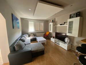 PRENÁJOM - 2 - izbový byt na prenájom v centre mesta Šaľa — foto 1