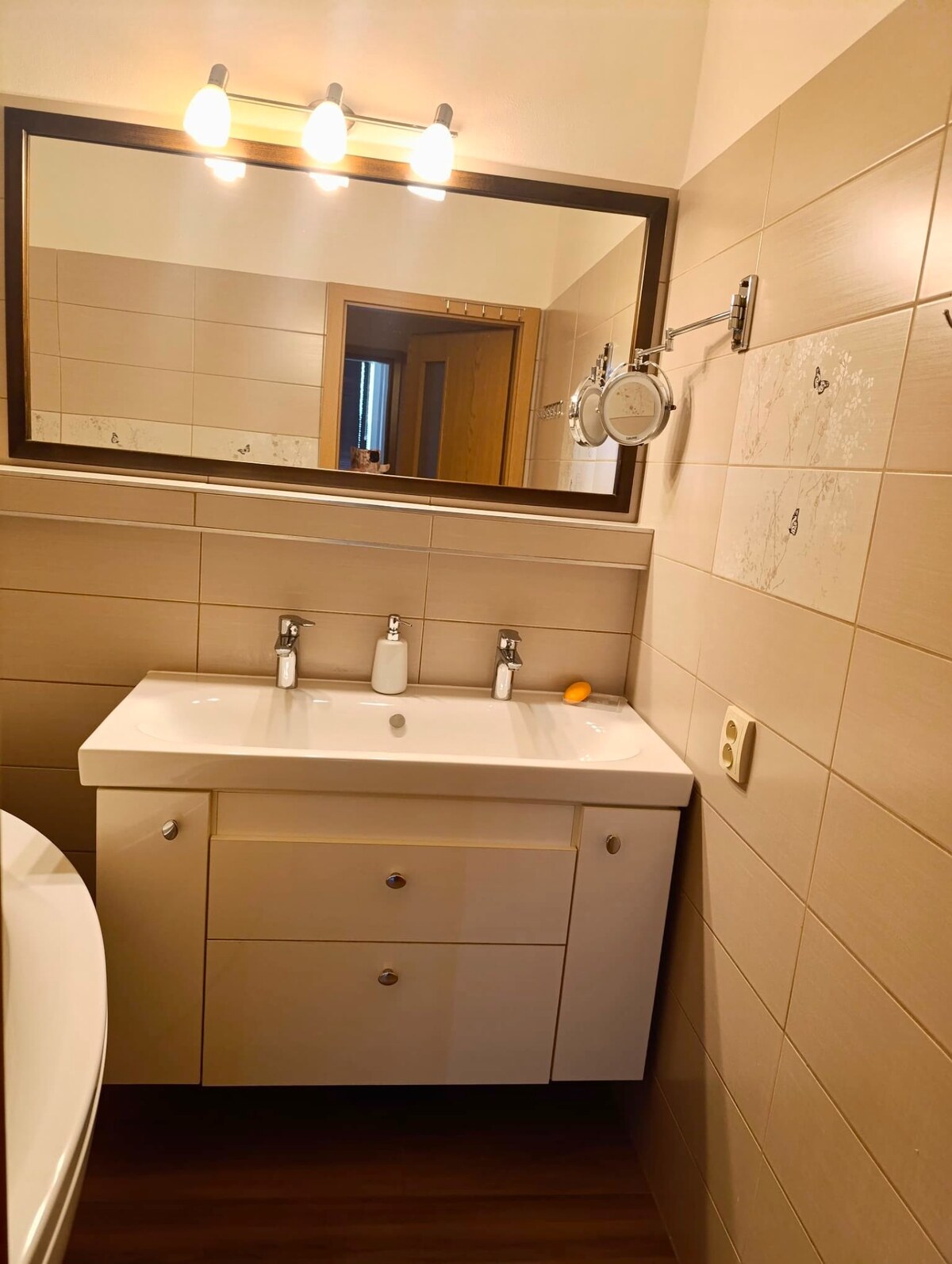 PRENÁJOM - 3-izbový byt vo vyhľadávanej lokalite Chrenová — foto 10