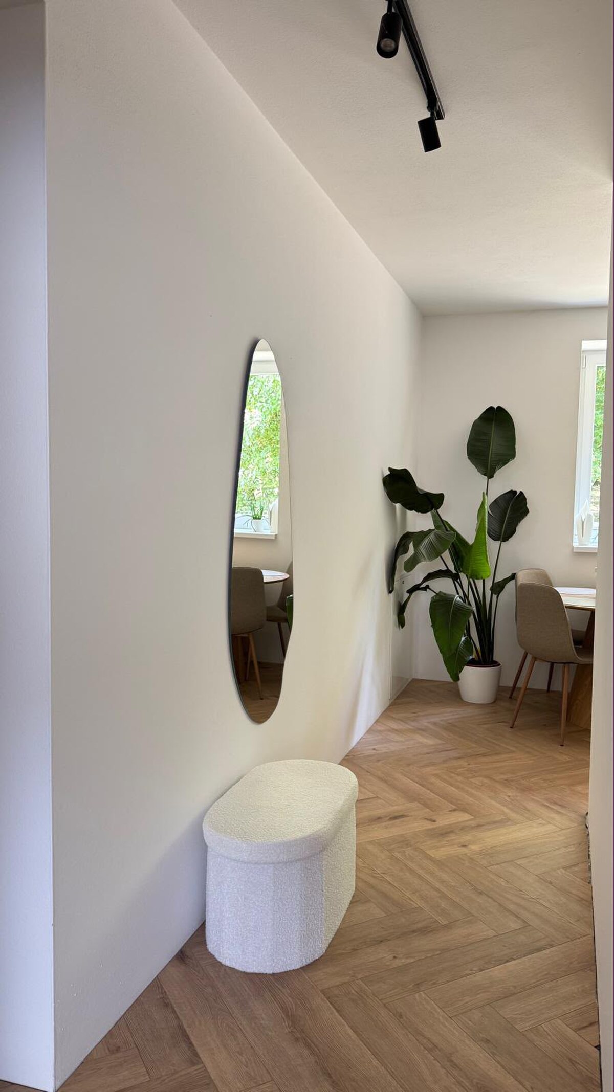 EXKLUZÍVNY PREDAJ - 2-izbový moderný byt s parkovaním - Veľké Zálužie — foto 5