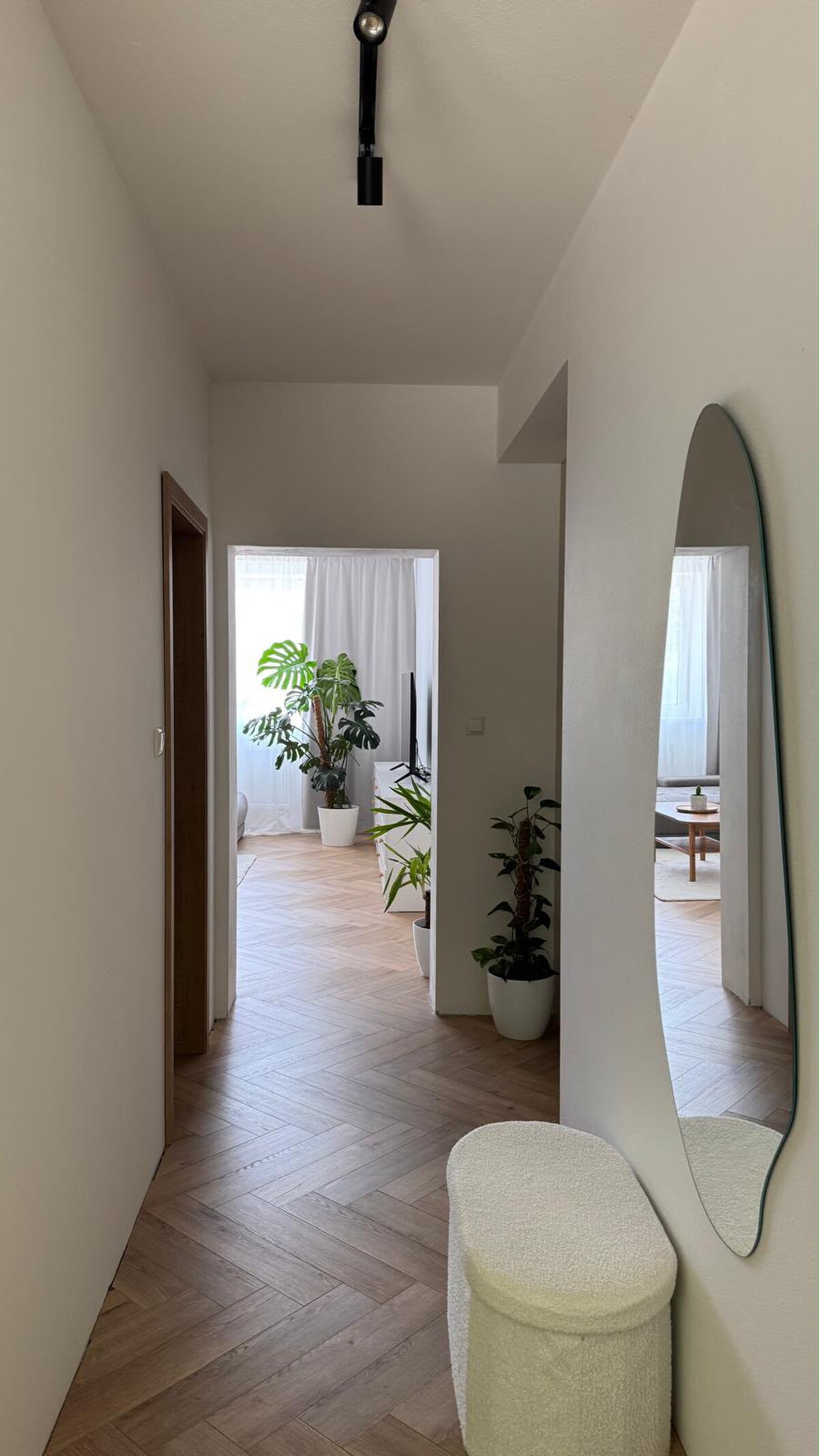 EXKLUZÍVNY PREDAJ - 2-izbový moderný byt s parkovaním - Veľké Zálužie — foto 6