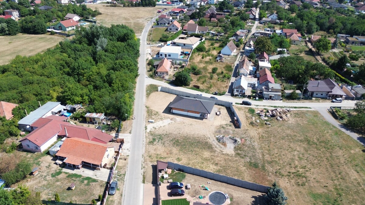 PREDAJ - 4-izbová novostavba rodinného domu - Mojmírovce — foto 2