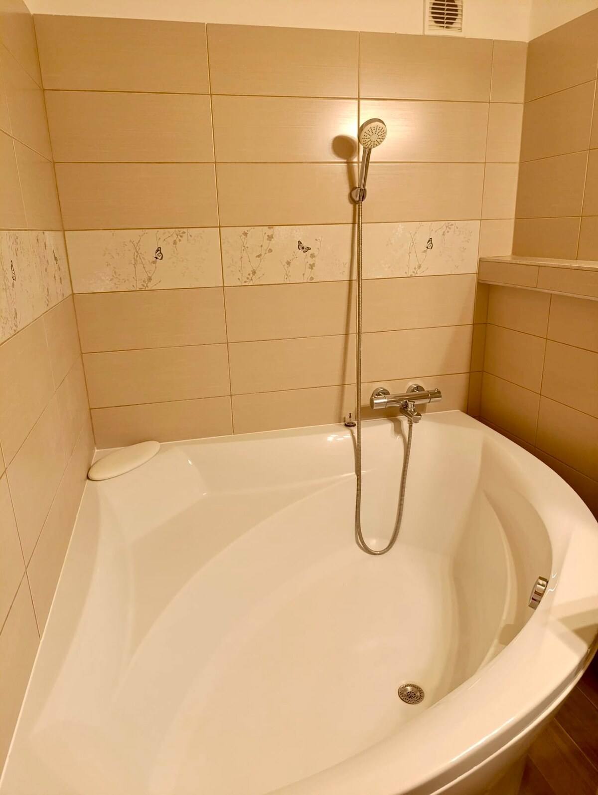 PRENÁJOM - 3-izbový byt vo vyhľadávanej lokalite Chrenová — foto 12