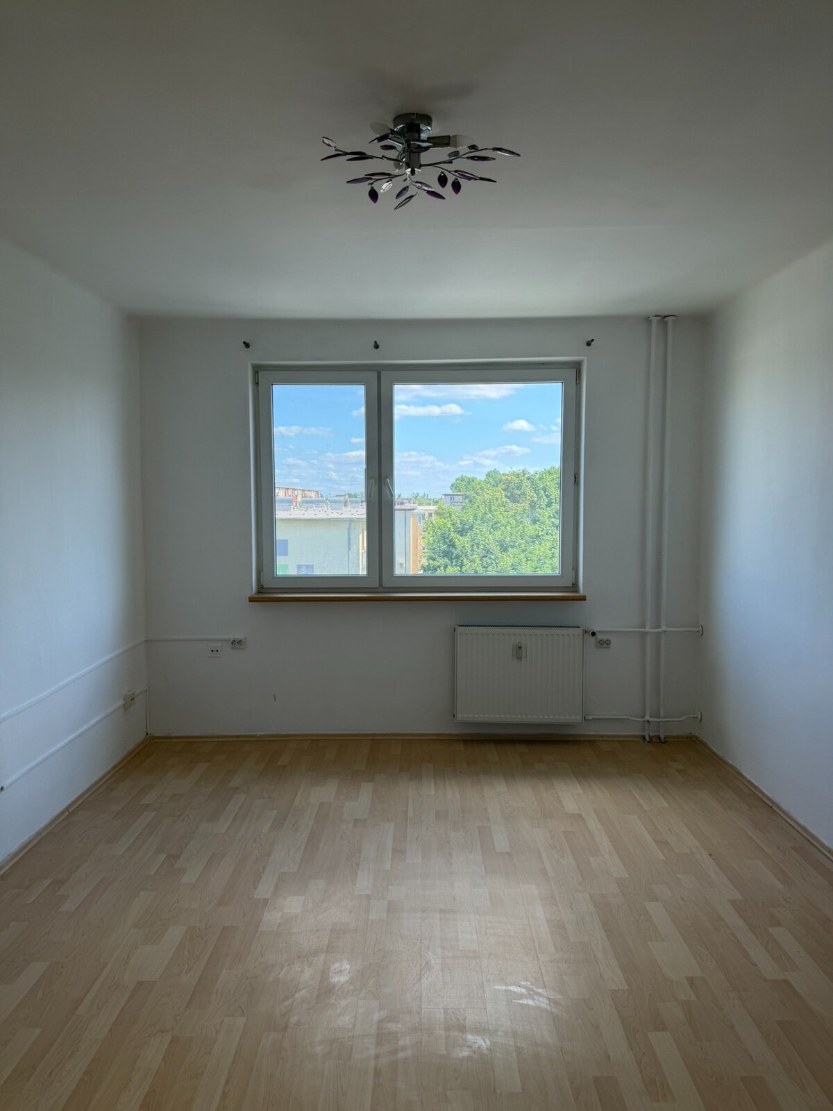 PRENÁJOM- 2-izbového bytu v centre mesta Šaľa – pešia zóna — foto 4