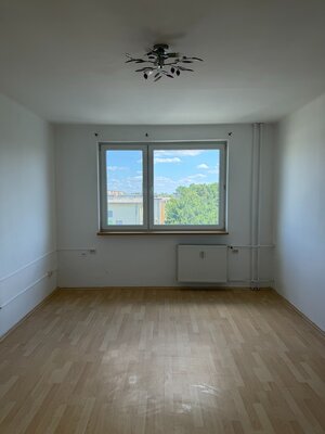 PRENÁJOM- 2-izbového bytu v centre mesta Šaľa – pešia zóna — foto 4