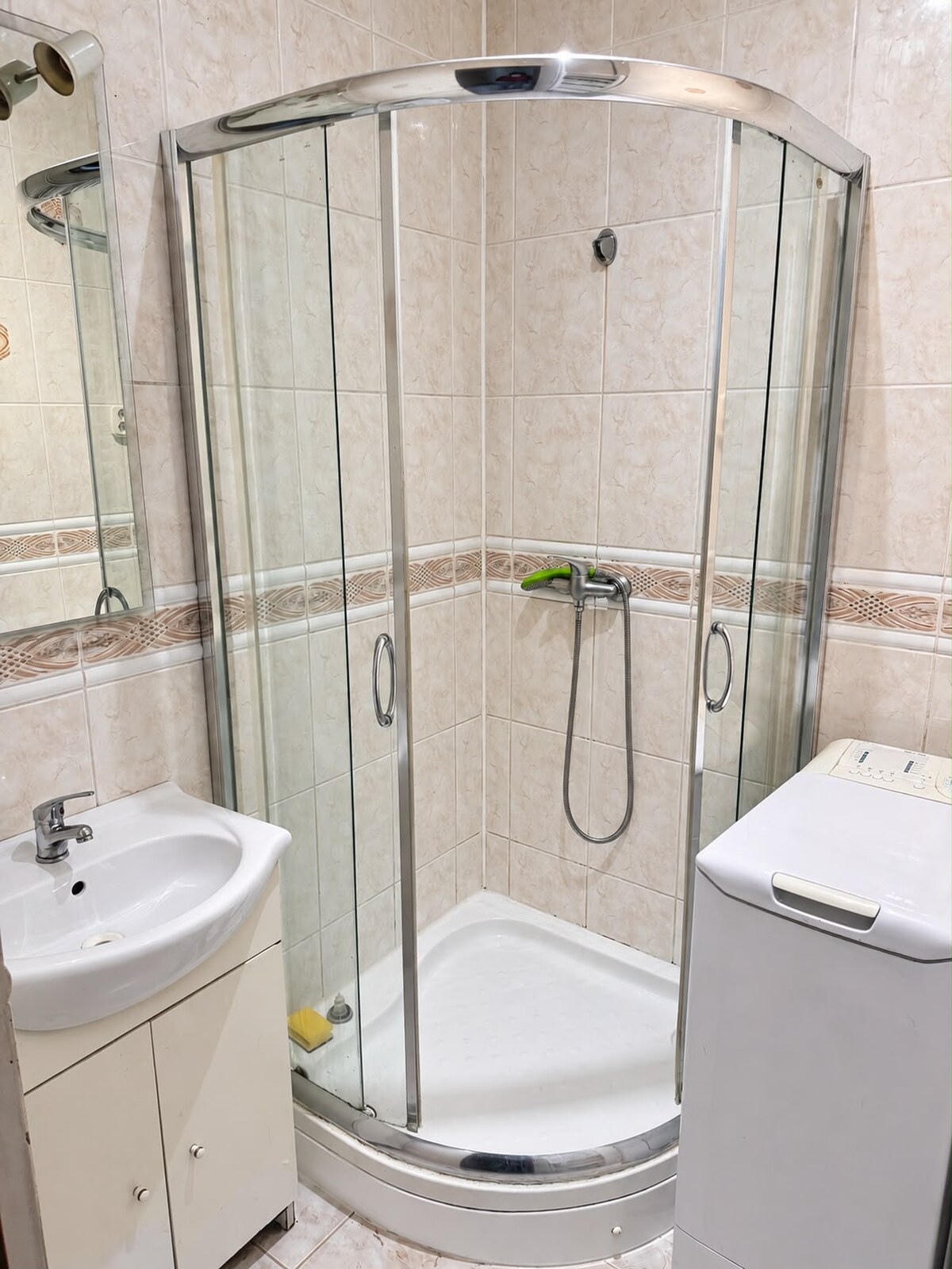 PREDAJ - 1-izbový byt s balkónom do zelene, Bukureštská – Staré Mesto — foto 6