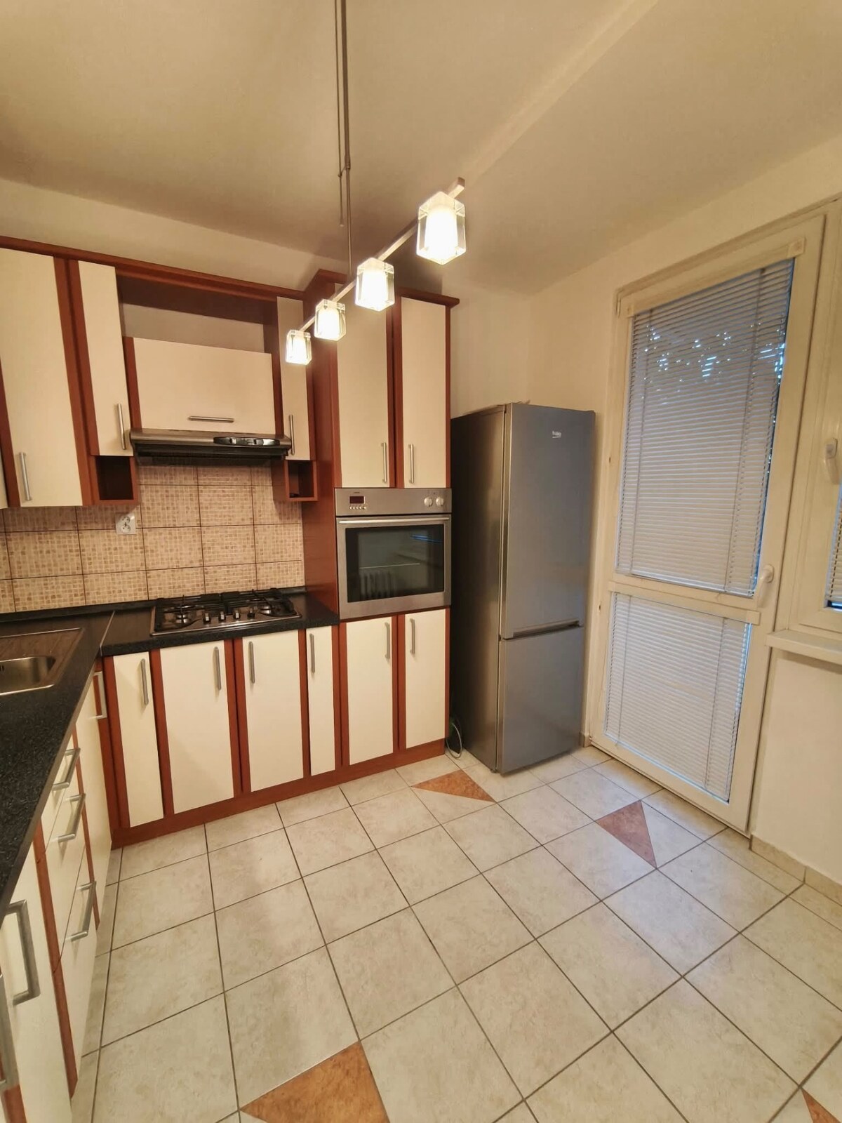 PRENÁJOM - 1-izbový byt s balkónom - možnosť domáceho miláčika - Nitra