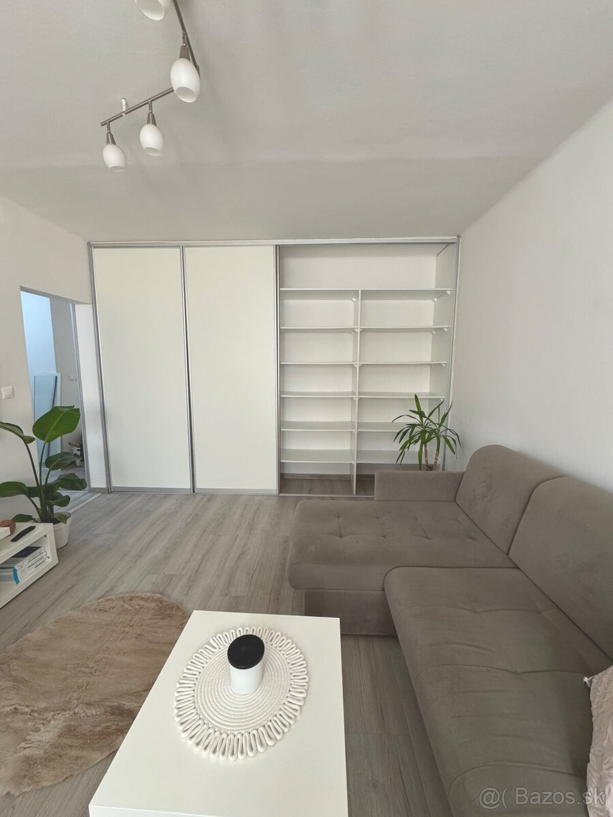 PRENÁJOM - 2-izbový moderne zariadený byt v Starom meste — foto 3