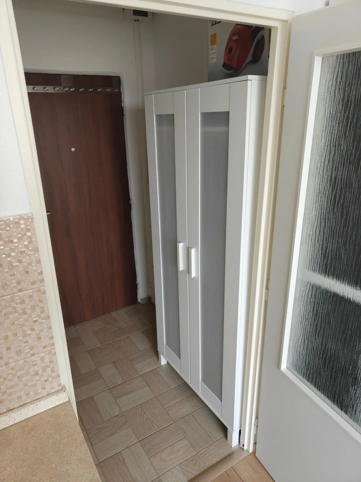 PRENÁJOM - zariadená garsónka vo vyhľadávanej lokalite - Tr. A. Hlinku — foto 6