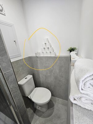 PREDAJ - Zrekonštruovaná garsónka vo vyhľadávanej lokalite - Nitra — foto 7