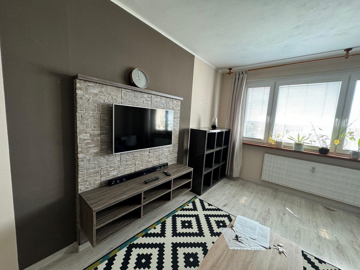PRENÁJOM - 2-izbový kompletne zariadený byt s balkónom - Klokočina — foto 4