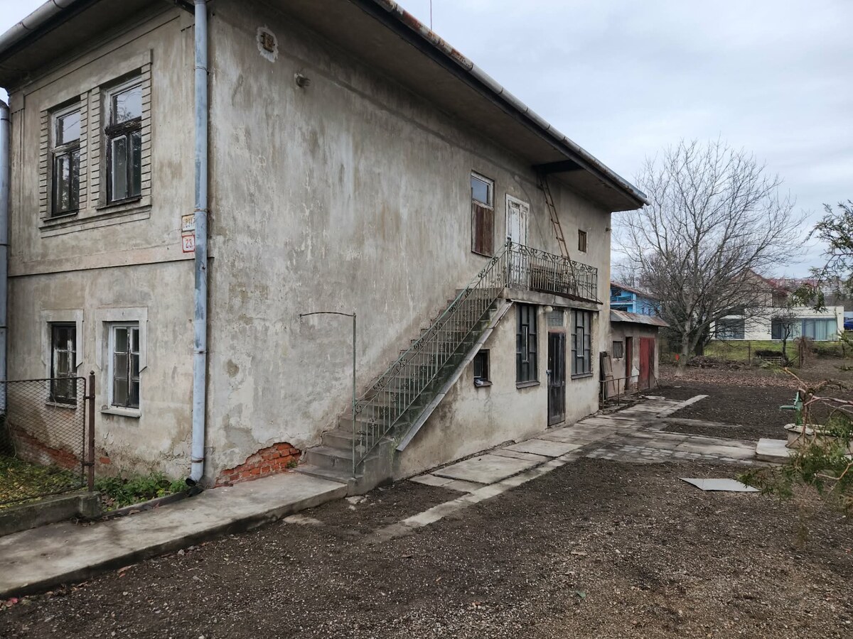 Na predaj stavebný pozemok 1200m2  Košice Ťahanovce — foto 3