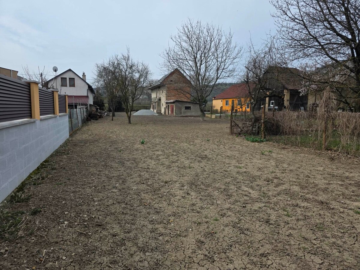 Na predaj stavebný pozemok 1200m2  Košice Ťahanovce — foto 6