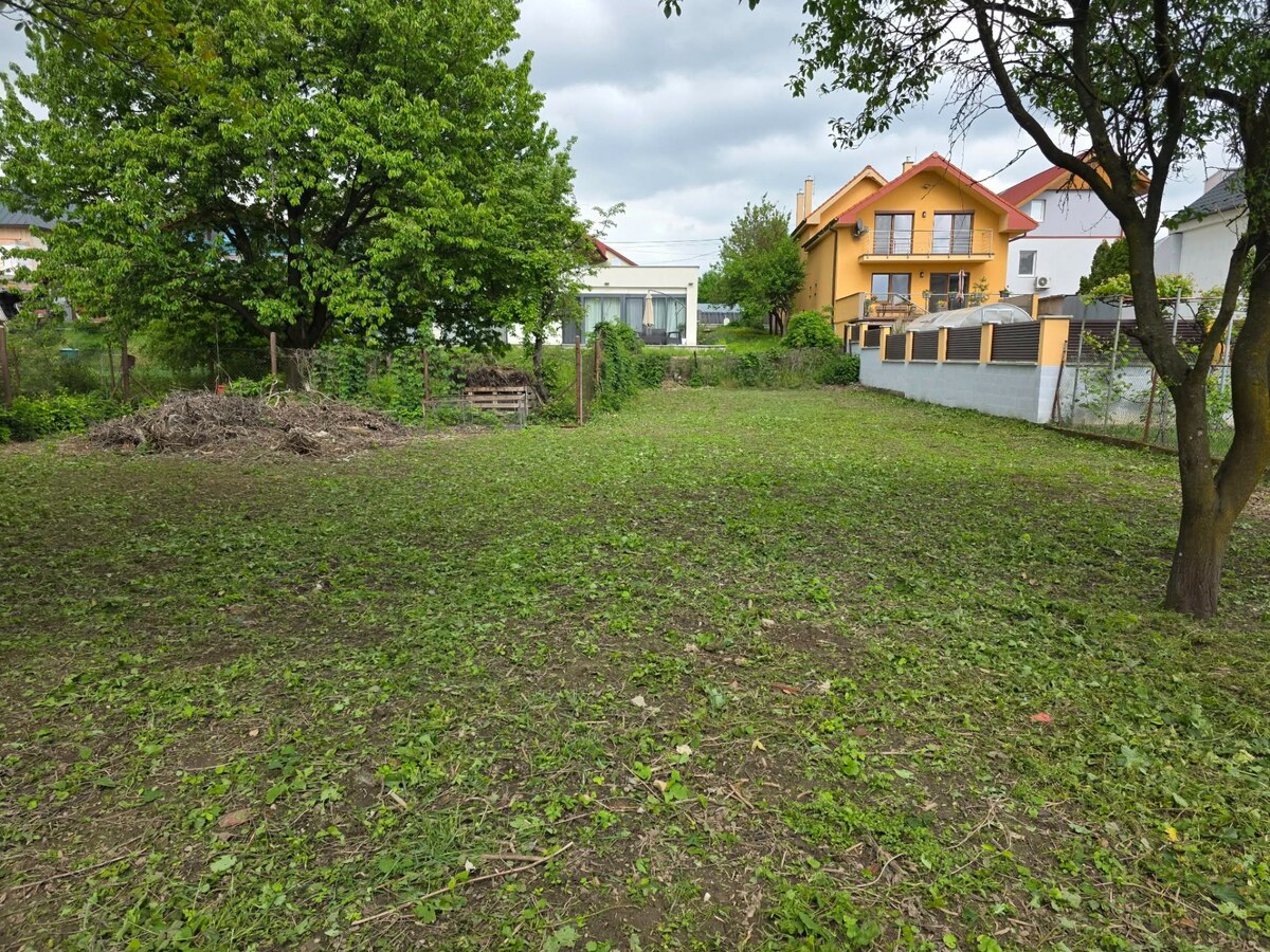 Na predaj stavebný pozemok 1200m2  Košice Ťahanovce — foto 7