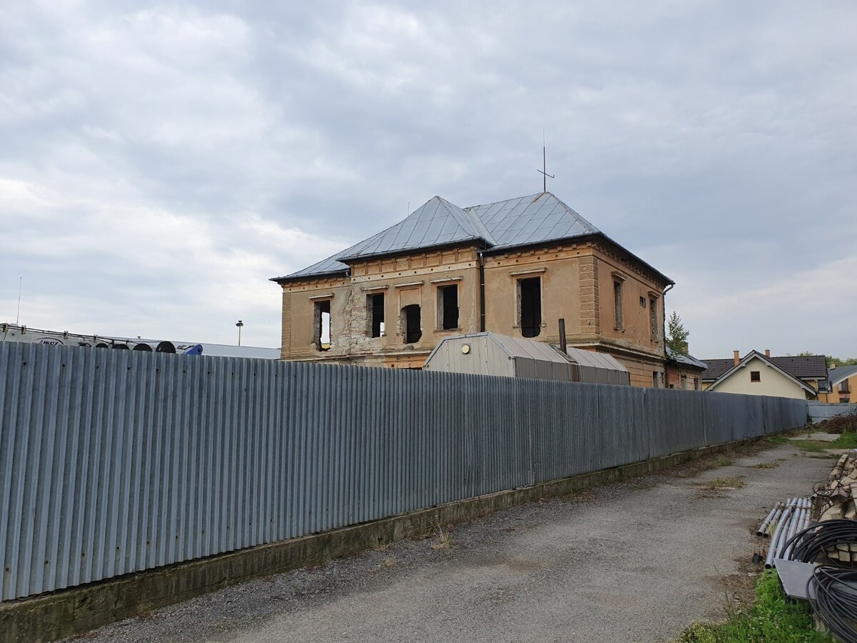 Na predaj  Kaštieľ v Čaňa Košice okolie