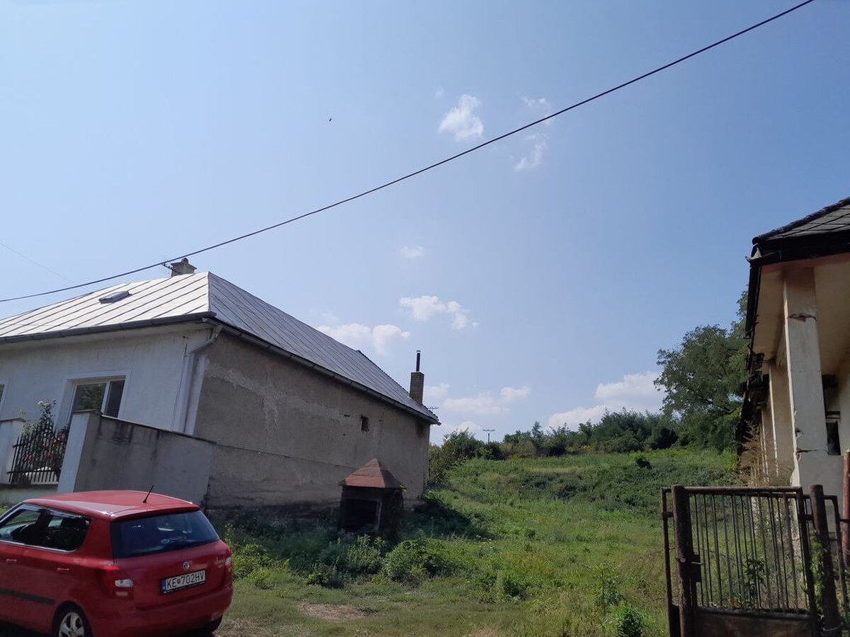 Na predaj pozemok s gazdovským domom Gyňov - Košice okolie — foto 5
