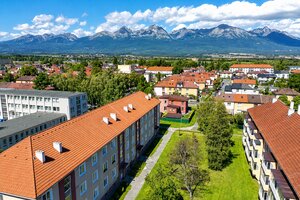 Nadštandartný 3-izbový byt vo Svite s krásnym výhľadom — foto 19