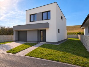 Novostavba s garážou | 178 m2 | pozemok 650 m2 | Chmeľnica — foto 1