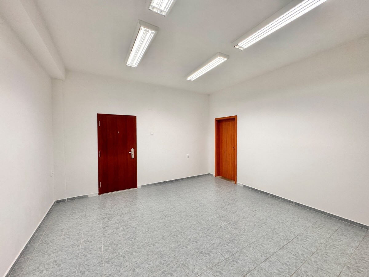 Na prenájom kancelársky priestor 22 m2 v priemyselnej zóne v Žiline — foto 3
