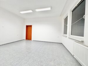 Na prenájom kancelársky priestor 22 m2 v priemyselnej zóne v Žiline — foto 2