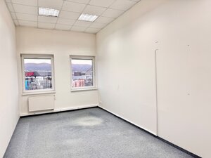 Prenájom kancelárského priestoru 21,6 m2 v priemyselnej zóne v Žiline — foto 2