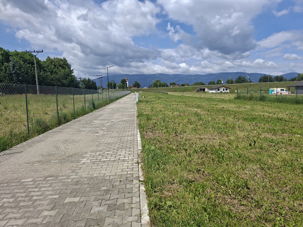 Pozemok pre rodinný dom v Sučanoch — foto 3