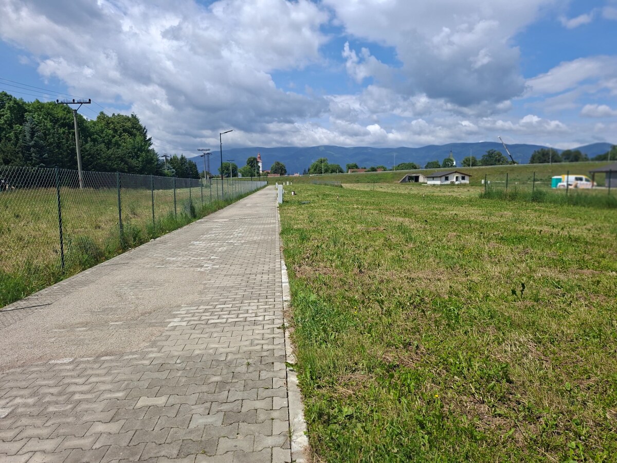 Skvelý pozemok pre RD v Sučanoch — foto 5
