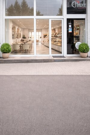 Na prenájom obchodný priestor s výkladom 145 m2 v centre Žiliny — foto 5