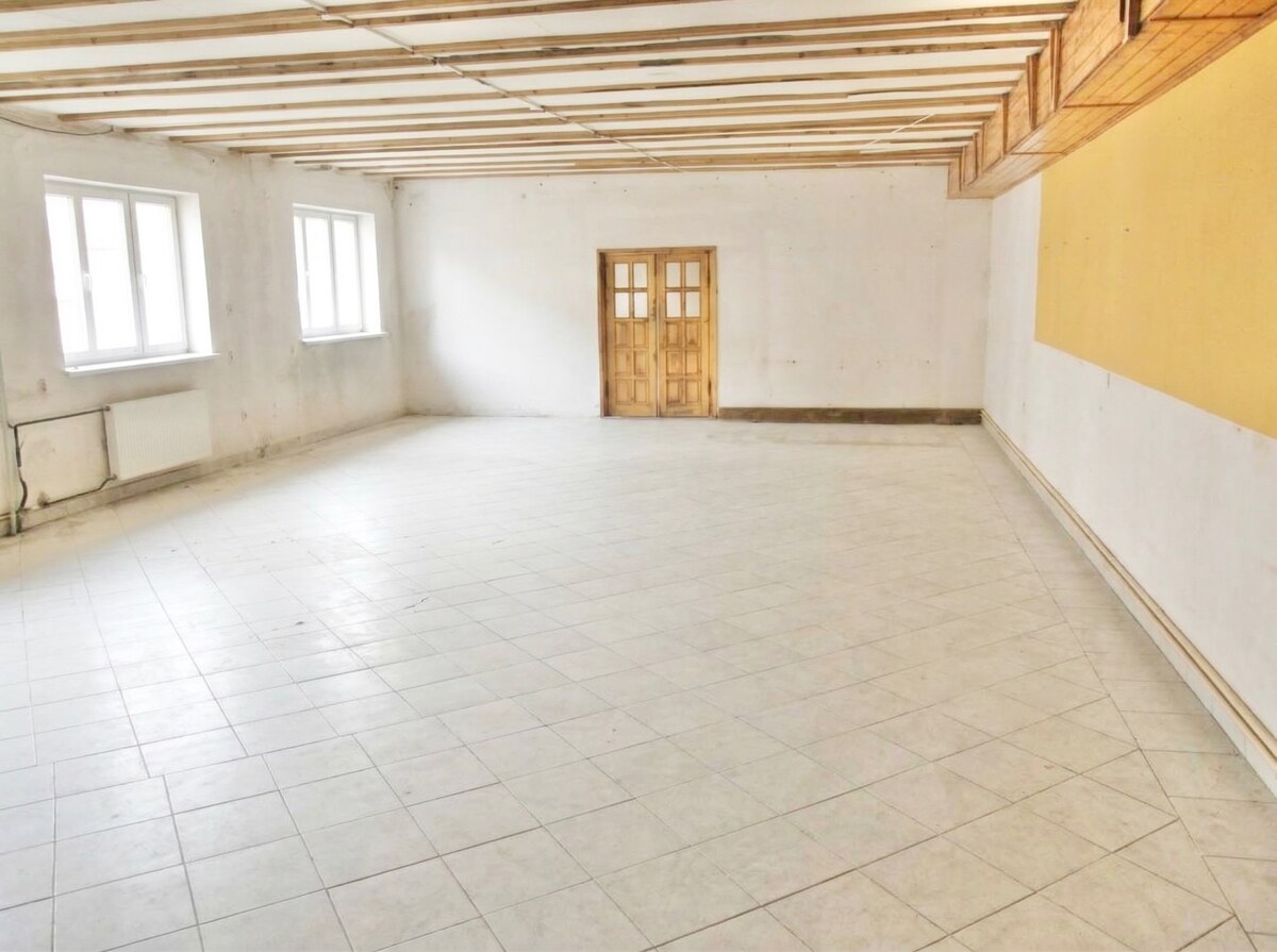 Na prenájom kancelársky priestor 80 m2 - centrum Žiliny