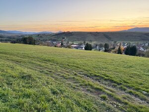 Na predaj stavebný pozemok 707 m2 v Konskej — foto 1