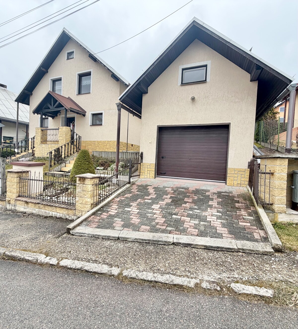 Predaj rodinného domu v centre obce Zákopčie, alebo výmena za byt — foto 14