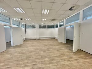 Na prenájom kancelárske priestory 1603 m2 v Living centre v Žiline — foto 14