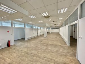 Na prenájom kancelárske priestory 1603 m2 v Living centre v Žiline — foto 15