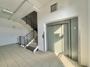 Na prenájom kancelárske priestory 1603 m2 v Living centre v Žiline — foto 16