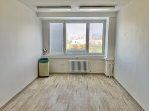 Dáme do prenájmu kanceláriu 22,5 m2  Bytčická cesta  Žilina — foto 1