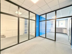 Ponúkame na prenájom obchodné priestory s rozlohou 108 m2 - Žilina — foto 1